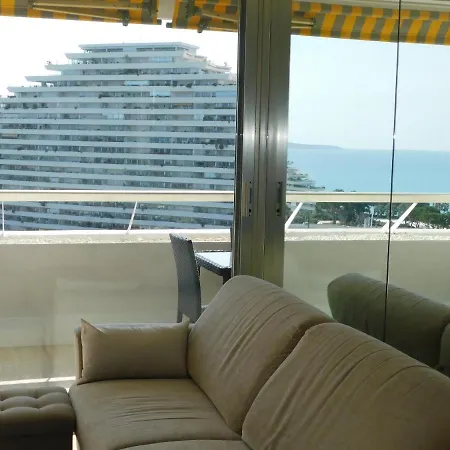 Magnifique T3 Ducal Avec Superbe Vue Et Parking Villeneuve-Loubet